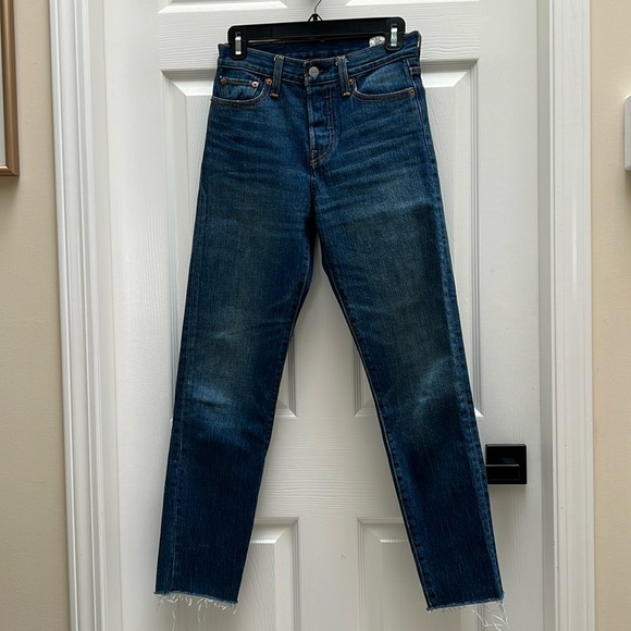 Levi’s dark wash jeans - Picture 1 of 11